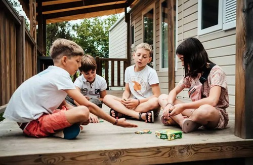 Beauvezer House | Family-Friendly Camping les Relarguiers: 5-Room Mobile Home