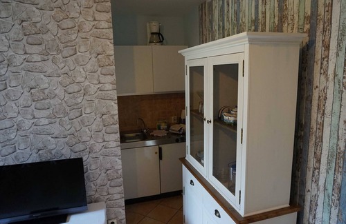 Ostseebad Ahrenshoop Apartment | Top-Rated Sundancer: Oceanfront Family Retreat Awaits