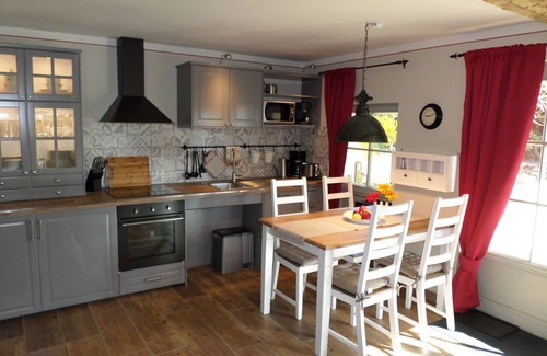 Oberrammenau Apartment | Family Retreat by the Lake with Natural Pool & Spa