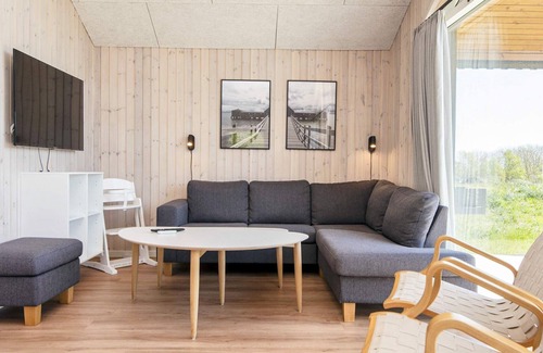 Kettingskov House | Elegant 5-Star Holiday Home in Augustenborg for Families