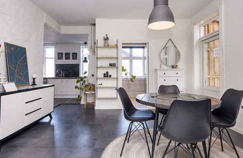 Grindsted House | Guest Rated 10/10: 5 Star Holiday Home in Grindsted