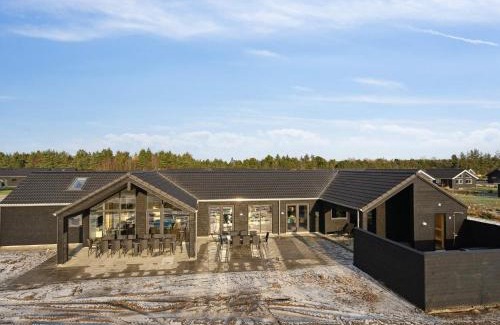 Houstrup House | 5 star holiday home in Nørre Nebel, cleaning included