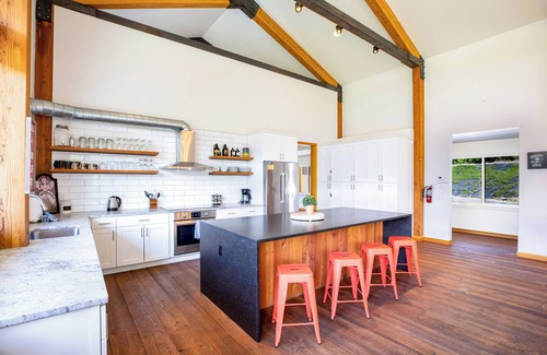 Leavenworth Cabin | Premier 5-Star Lodge Near Downtown with Family Amenities