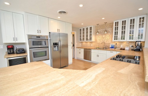 Bel Air House | Stunning Beach Home with Heated Pool & 9.8/10 Guest Rating