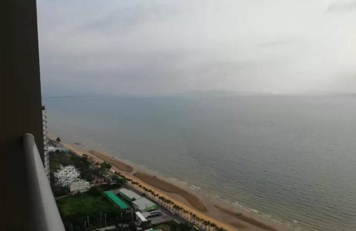 Na Kluea Apartment | Elegant 1BR Retreat with Ocean View near Jomtien Beach