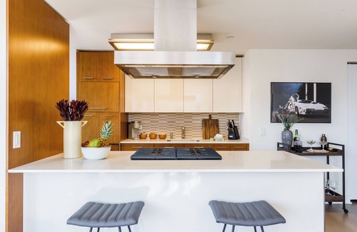 Midtown Condo | 5 Star Luxury 2-bedroom KING Beds condo with best views of Empire State Building