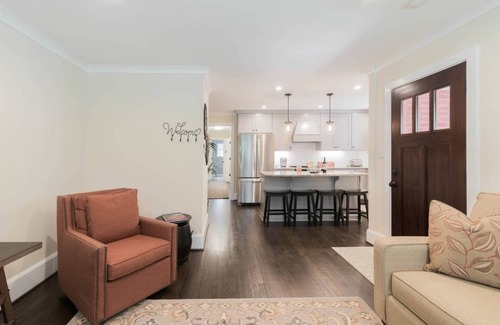 Plaza Midwood House | Discover Modern Luxury with Ocean Views Near Uptown