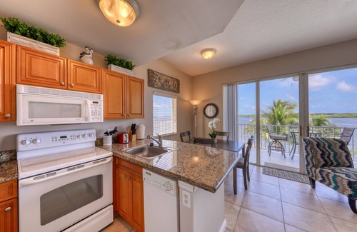 St. Petersburg - Clearwater Condo | Waterfront Condo with Ocean View - Guest Rated 9.8/10!