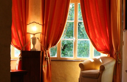 Strassoldo Apartment | Majestic Castle Tower with Ocean View & Spa Amenities