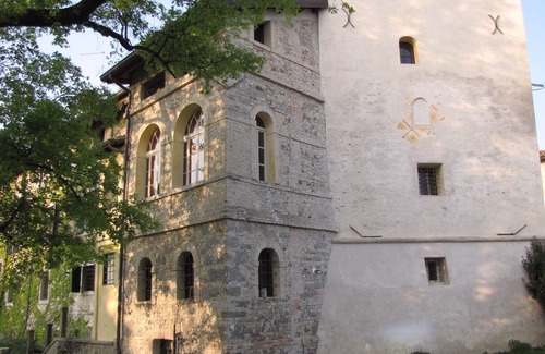 Strassoldo Apartment | Majestic Castle Tower with Ocean View & Spa Amenities