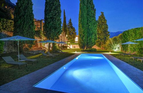 Gargnano Apartment | Exclusive 5 Terrazze Apartments with Oceanfront Views