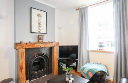 Gallt Y Foel House | Exceptional 4-Star Stay at 5 Thomas Street - Family Friendly