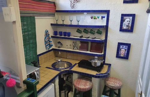 Strand Cottage | Spacious 5-Bedroom Self-Catering Retreat for Family Getaways