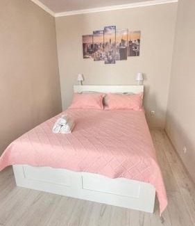 Atyrau Apartment | Bright Studio with Pool and Breakfast – Rated 9.1/10
