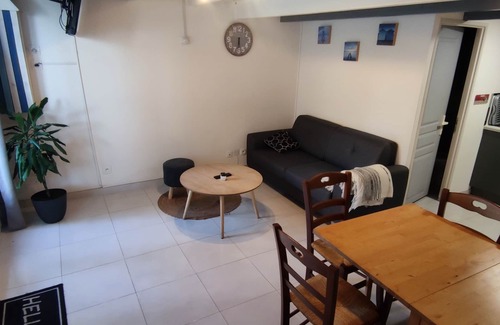 Les Boucholeurs Apartment | Seaside Retreat: Family-Friendly, Steps from the Shore