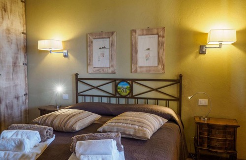 Civitella Paganico Apartment | Cozy 1-Bedroom Apartment with Pool for Up to 3 Guests