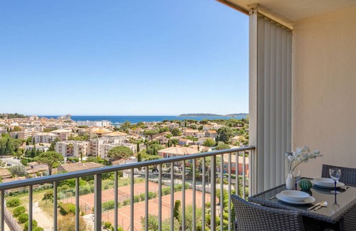 Sainte-Maxime Apartment | Cozy 50 m² Apartment with Ocean View for Up to 4 Guests