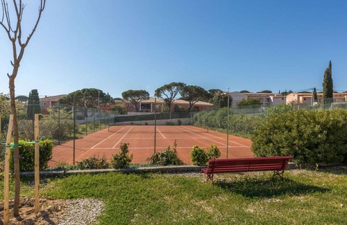 Sainte-Maxime Apartment | Cozy 50 m² Apartment with Ocean View for Up to 4 Guests