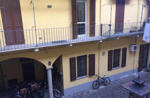 Cremona Apartment | Spacious 2-Bedroom Apartment with Kitchen for Up to 4 Guests