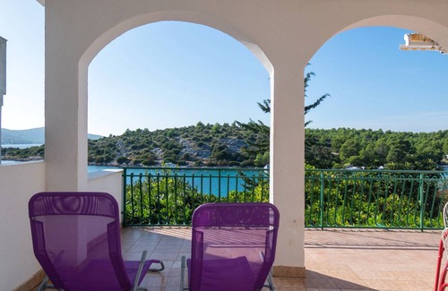 Grebastica Apartment | Oceanfront Apartment: 2 Bedrooms with Gorgeous Views
