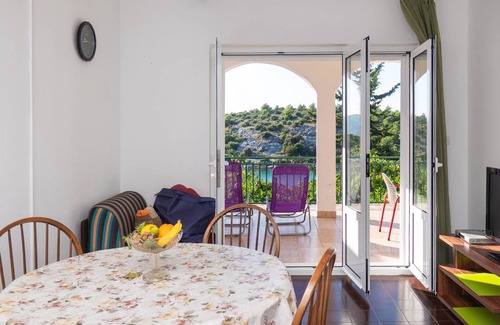 Grebastica Apartment | Oceanfront Apartment: 2 Bedrooms with Gorgeous Views