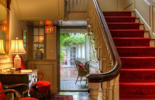 Yachting Village Bed & Breakfast | Cozy 50 m² Bed and Breakfast for Your Perfect Getaway