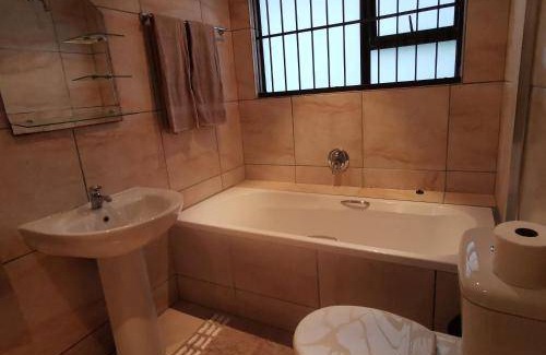 Berea Bed & Breakfast | Eco-Friendly 5-Star Bed and Breakfast for Two Guests