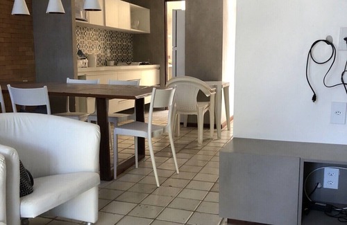 Barra Mar House | Just Steps from the Beach: Family-Friendly Ocean View Stay