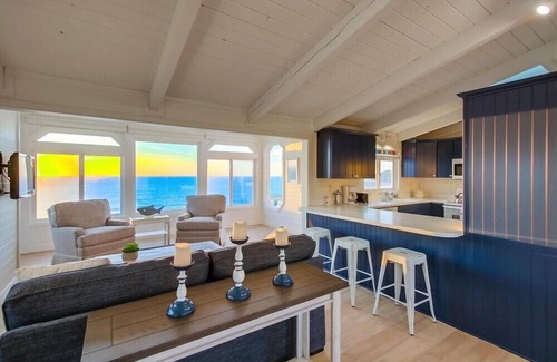 Leucadia House | Pet-Friendly Oceanfront Retreat with Direct Beach Access