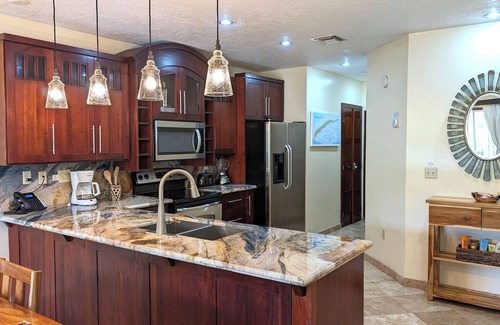 Antoneys Cay Condo | Steps from West Bay Beach: Infinity Bldg 3 with Views