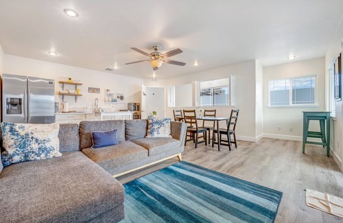 Waianae Villa | Steps to the Beach: Cozy Private Room with Ocean View