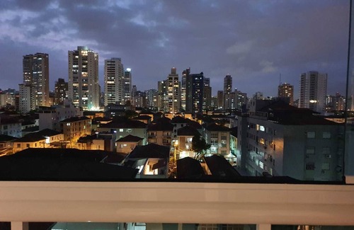 Embare Apartment | Steps from Embaré Beach: Family-Friendly Getaway in Santos