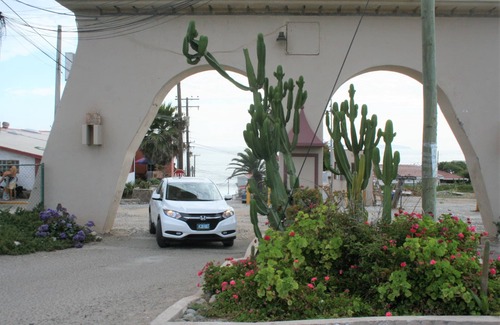 La Joya Apartment | Oceanfront 500 Steps Baja Malibu Playas Casita with Breakfast