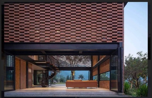Thuong Tin Villa | Spacious 6-Bedroom Villa for Large Gatherings with Pool