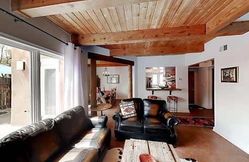 Northeast Santa Fe House | Family-Friendly Retreat at 501 Rio Grande Ave F2 with Pool