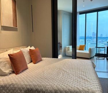 Pattaya Bay Apartment | Oceanfront Retreat: 502 Edge in Pattaya with Pool & Beach Access