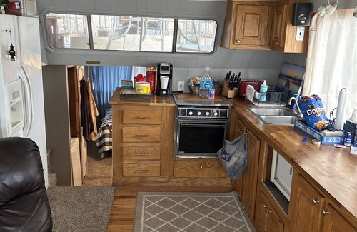 Lupton City Boat Rental | Unique 50ft House Boat on the Tennessee River Awaits!