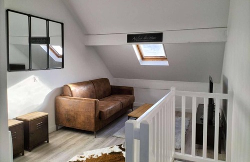 Reallon Apartment | Elevated Mountain Views with Balcony in Réallon Resort