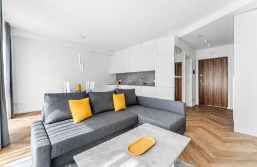 Snipiskes Apartment | Stylish 50m2 Apartment Near Japanese Garden - Family Friendly