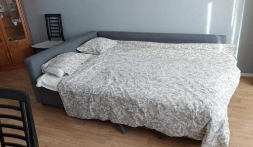 Espoo Centre Apartment | 50m2 Cozy Apartment, FREE Parking 20 min to Center