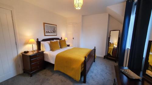 Pittenweem House | Oceanfront Getaway at 51 Milton Crescent - Guest Rated 9.5