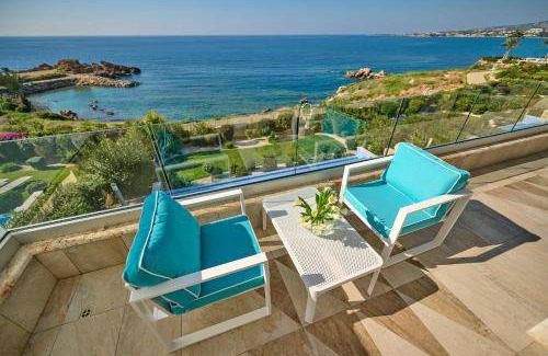 Kissonerga Villa | 516 m² Villa ∙ 3 bedrooms ∙ 6 guests