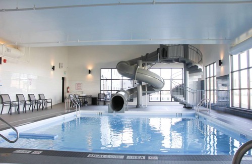 Winkler Hotel | Spacious 5-Star Hotel for Up to 10 Guests with Great Amenities