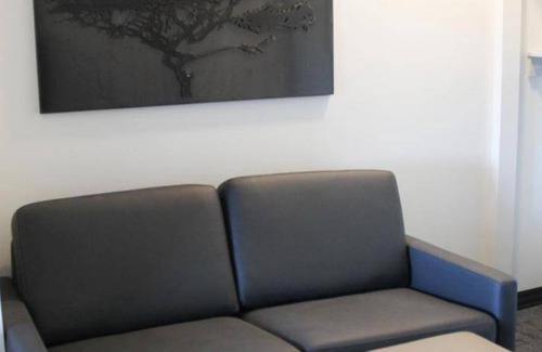 Winkler Hotel | Spacious 5-Star Hotel for Up to 10 Guests with Great Amenities