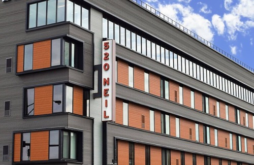 Champaign Apartment | Prime 520 Neil: Downtown Champaign with Family-Friendly Amenities