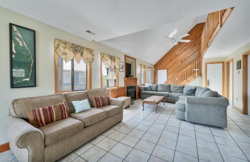 Kill Devil Hills House | Pet-Friendly Retreat at 5220 - Sandy Paws by Resort Realty