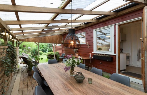 Hundested House | Spacious 3-Bedroom House with Kitchen for Up to 6 Guests