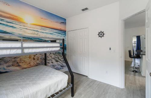 Sunset Ridge House | Inviting 5-Bedroom Pool Home in Sunset Ridge Community