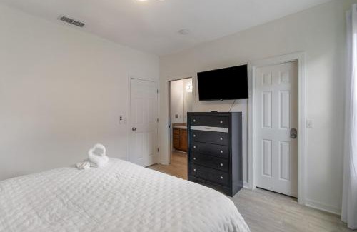 Sunset Ridge House | Inviting 5-Bedroom Pool Home in Sunset Ridge Community