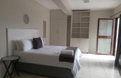 Berea House | 53 Tindale Road Self-Catering Accommodation